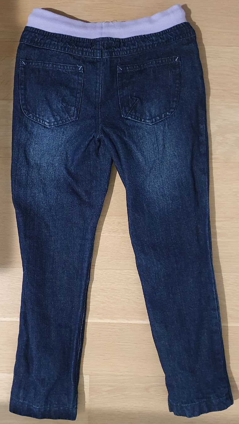 Pantaloni: Jean fille taille 122, chaud. – Usato da Prilly venduto da jmf1970 1