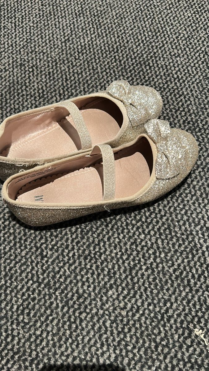 H&M Scarpe per ragazze: Ballerina‘s 32 – Usato da Bassersdorf venduto da alexxandra1240