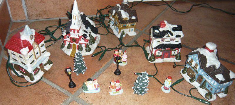 Tutte le decorazioni: Weihnachtsfiguren mit Licht / Dekoration – Usato da Ruggell venduto da Dolce9 1