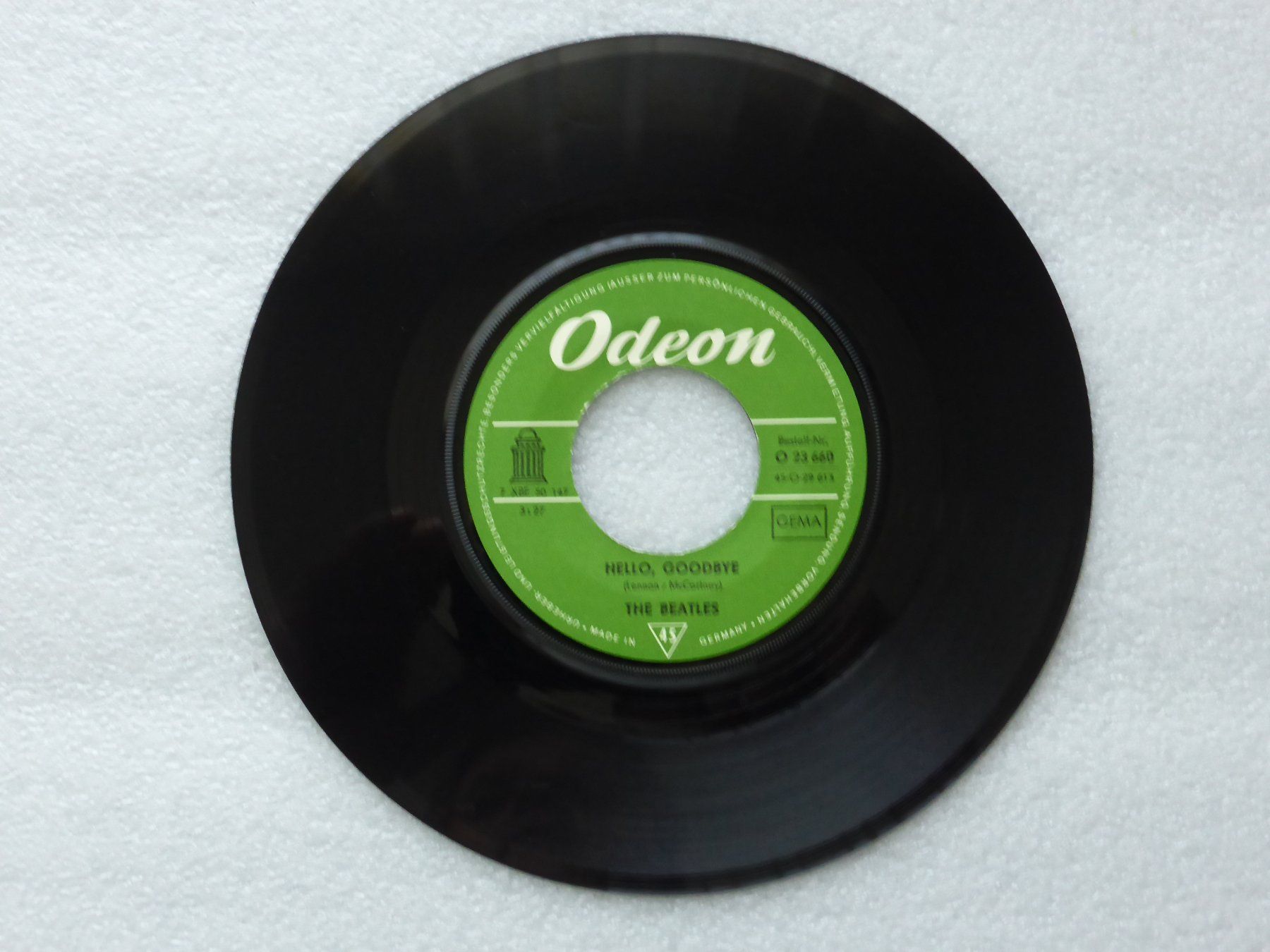 Vinyles: Vinyl Single  THE BEATLES – D'occasion à Küssnacht am Rigi par Mondkinder 1