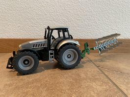 SIKU Lamborghini R8.265 mit Gassner Pflug