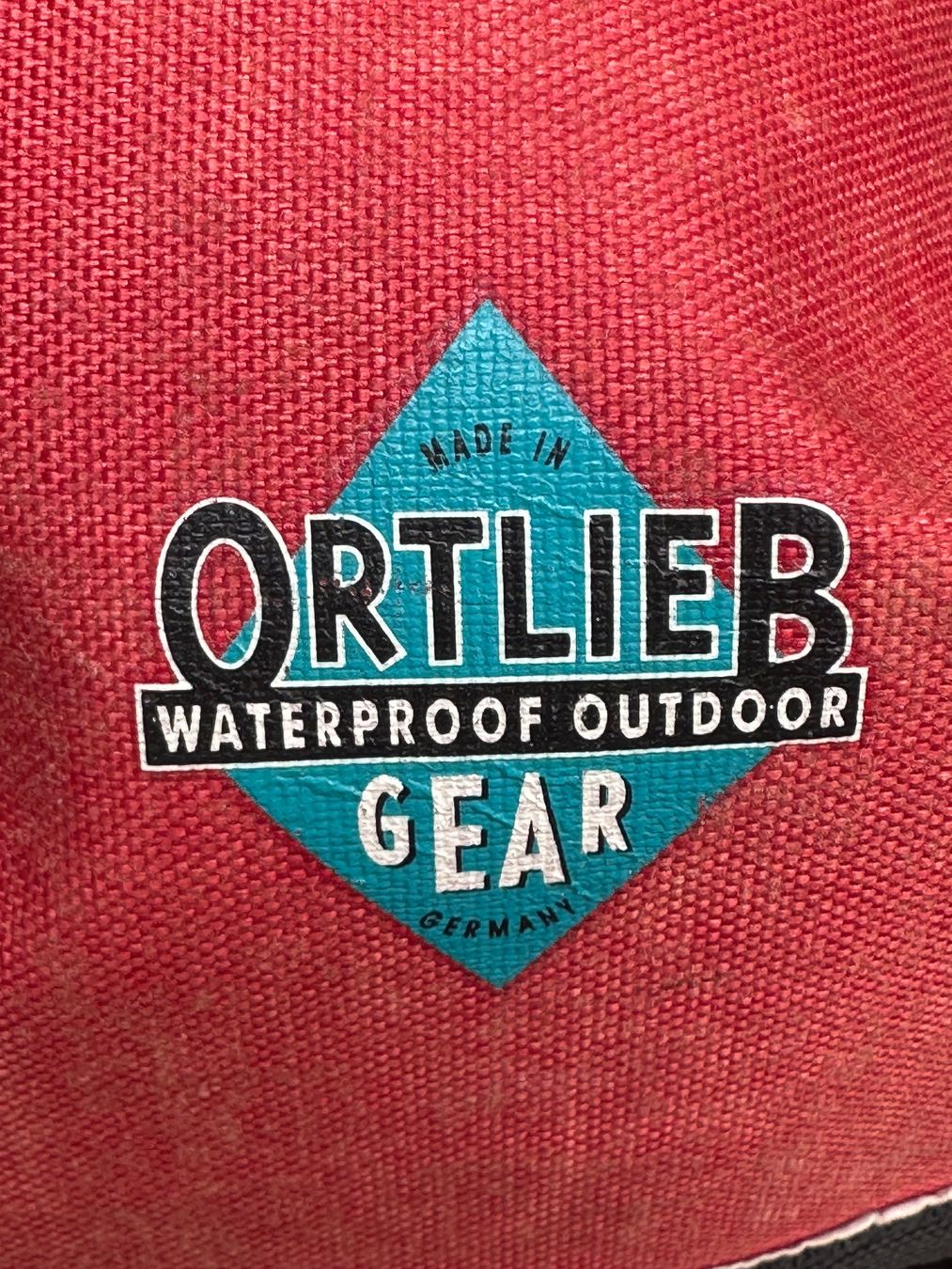 Ortlieb Sacs: Fahrradtasche ORTLIEB rot schwarz – D'occasion à Gerlafingen par Mapaho 4