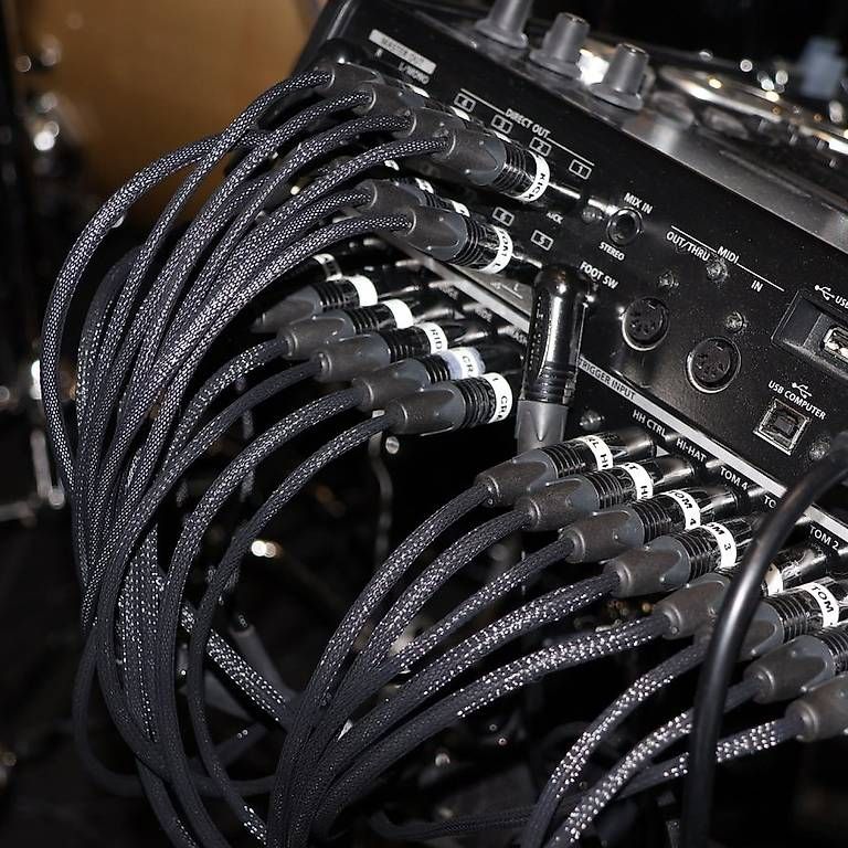 Strumenti musicali: Schlagzeug PEARL MASTER Custom Akustik / E-Drum – Usato da Aadorf venduto da Sarunja_2 4