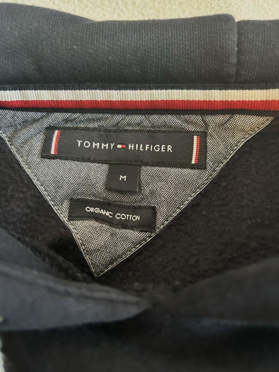 Tommy Hilfiger Maglioni & Felpe: Pull Tommy Hilfiger taille M – Usato da Renens VD venduto da nev_z7xl 2