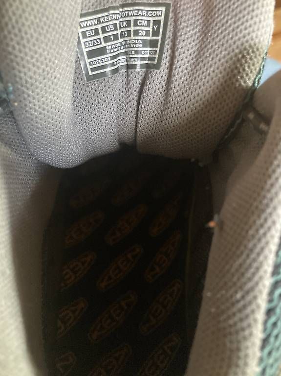 Keen Scarpe per ragazzi: Keen Wanderschuhe 32/33 – Usato da Steg im Tösstal venduto da mimu_87 3
