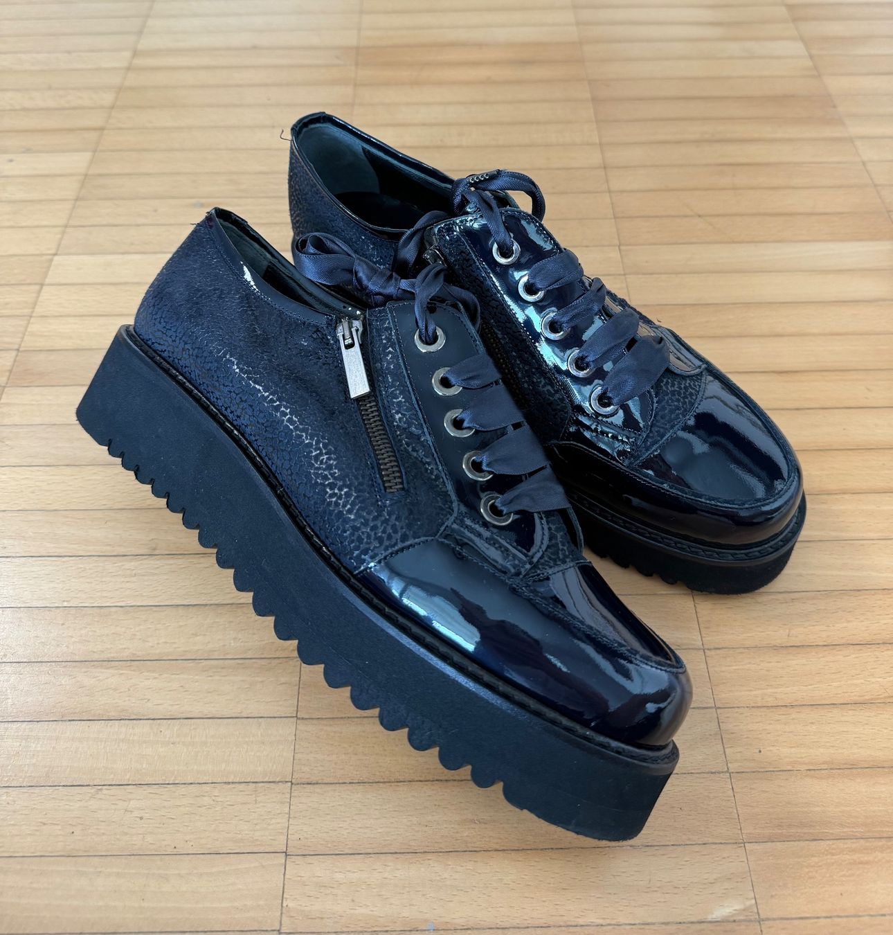 Scarpe da donna: Susy Damenschuhe Gr. 40 - NEU – Nuovo (secondo la descrizione) da Frauenfeld venduto da LIL_NA 1