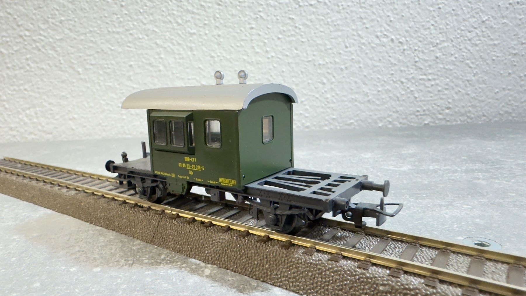 Liliput Modellini di ferrovie: Liliput Güterwagen H0 / DC – Usato da Windlach venduto da Kelebra 2