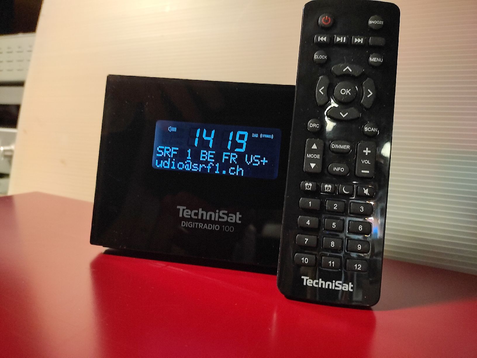 Technisat Radio: DAB+ / Bluetooth-Empfänger TechniSat DigitRadio100, geprüft! – Usato da Kirchberg BE venduto da RadioGerberPrivat 9