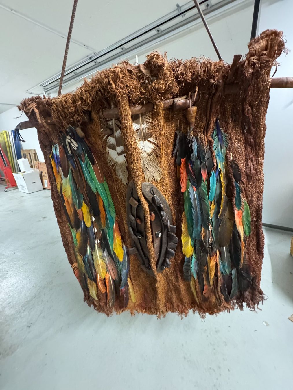 Tutte le decorazioni: Stunning full-sized korowai – Usato da Gsteig b. Gstaad venduto da Auctionly