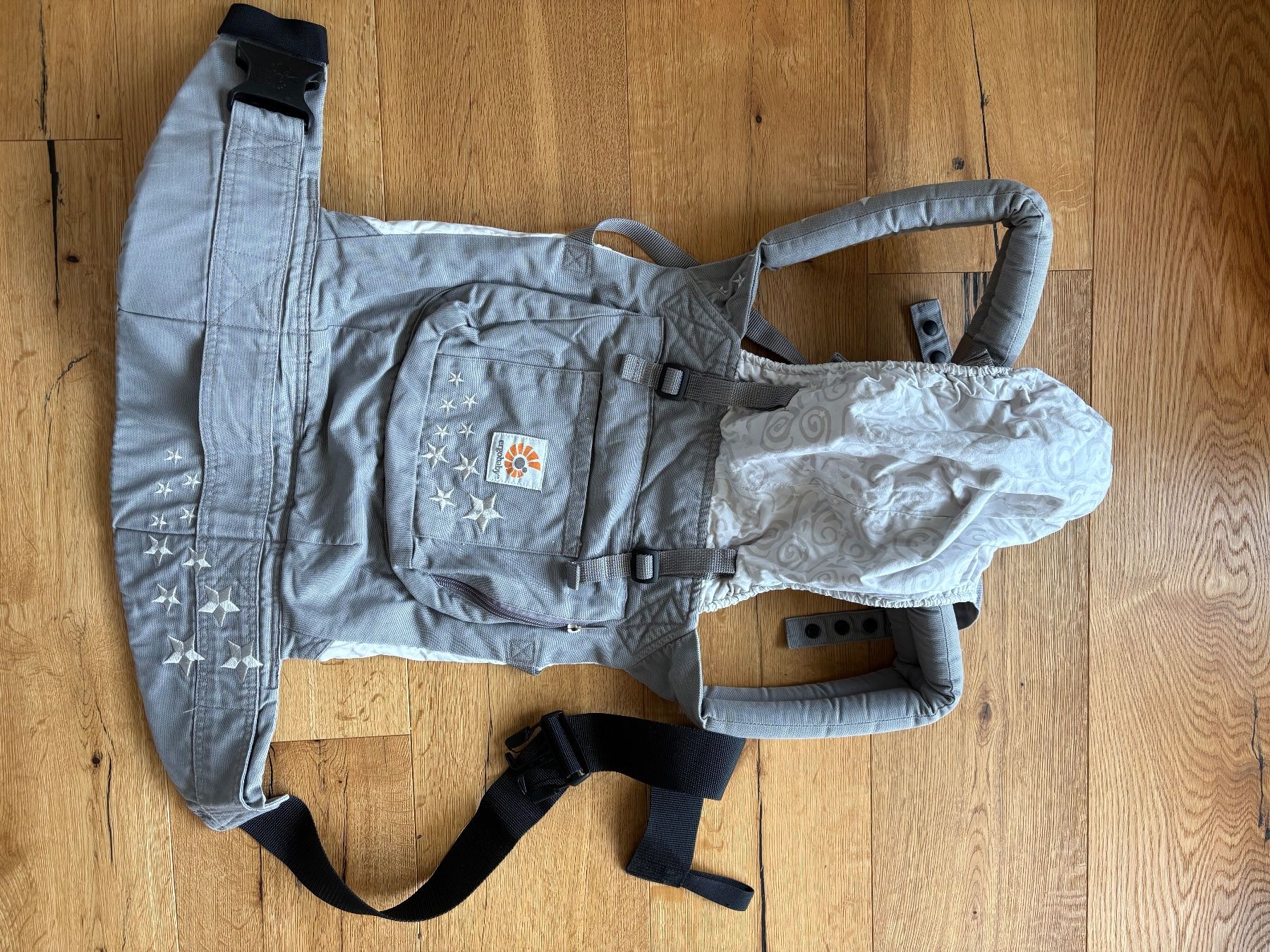 Ergo Baby Marsupi portabebè: Ergobaby Trage Galaxy Grey – Usato da Winterthur venduto da cam_jvg7