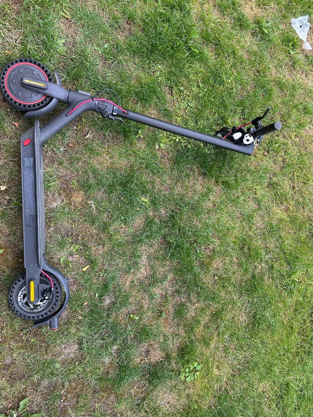 Elektromobile: Xiaomi E-Scooter – Gebraucht aus Wiedlisbach von Imoservice 5
