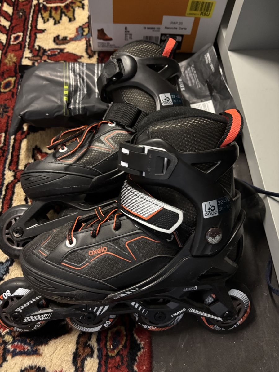 Decathlon Pattini in linea & Pattini a rotelle: Top Oxelo Inlineskates Gr. 32-33 – Nuovo (secondo la descrizione) da Wangen ZH venduto da tel_gxb5 2