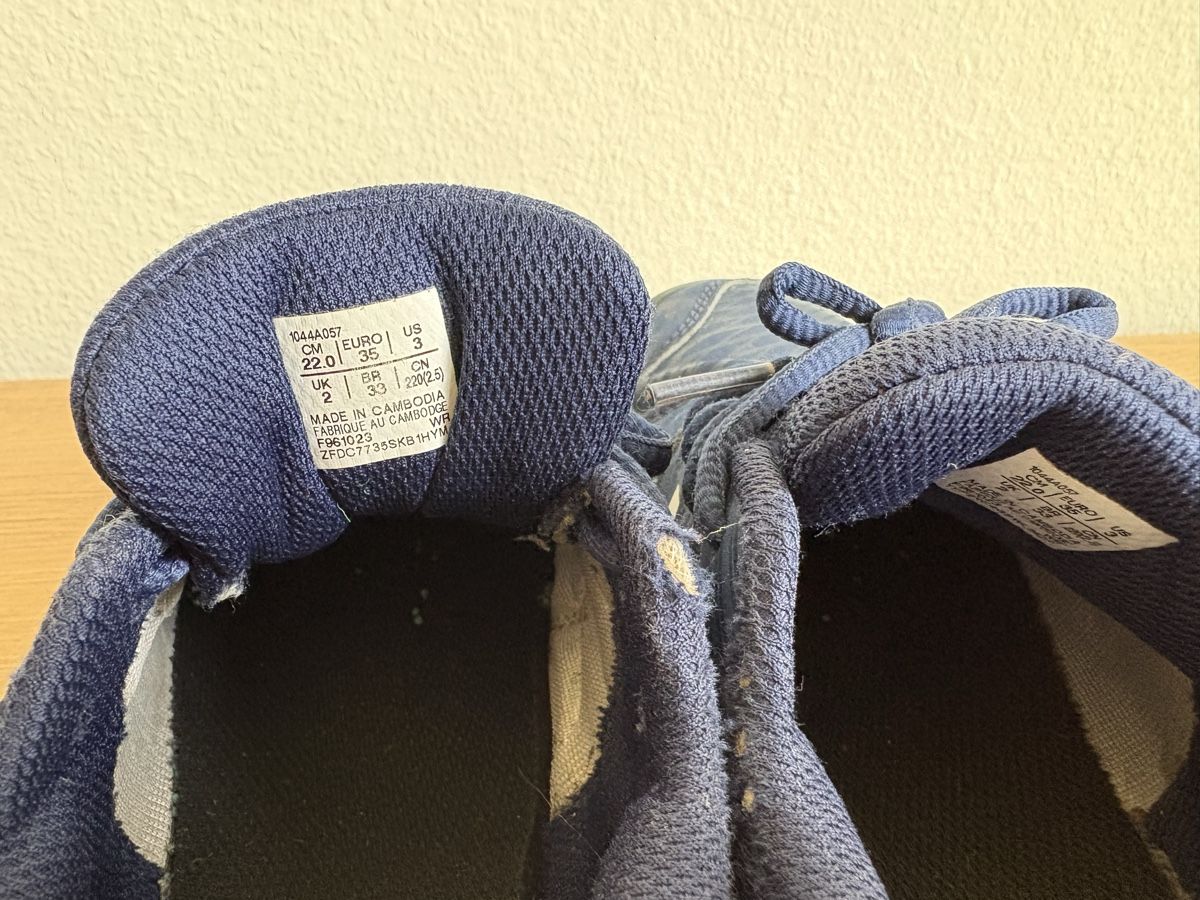Asics Scarpe da uomo: Tennisschuhe / Turnschuhe Asics - Gr. 35 – Usato da Kloten venduto da Mod_qc5v 4