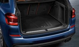 BMW X3 Gepäckraumformmatte "Allwetter" - Sehr guter zustand.