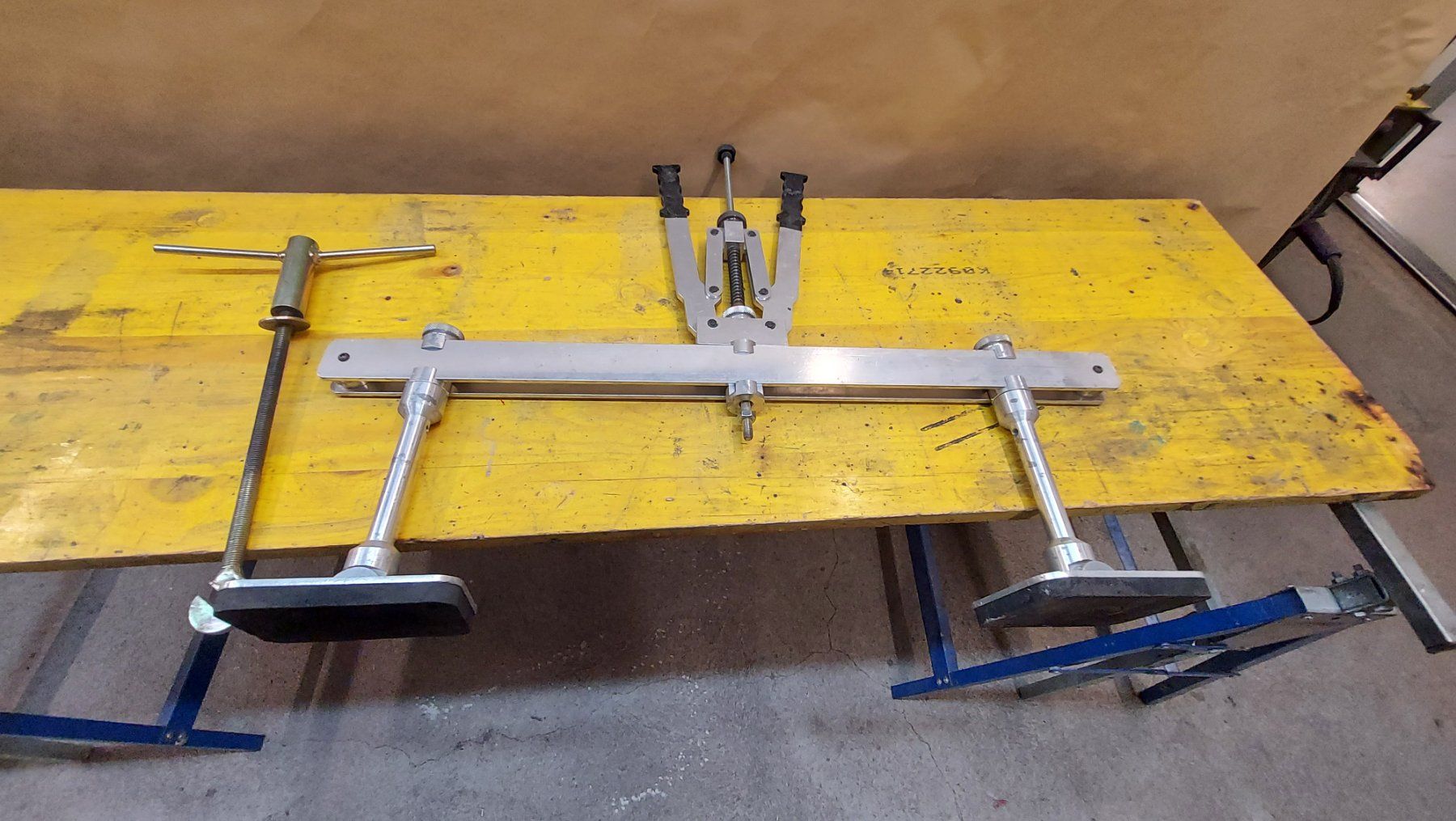 Alle Werkzeuge: Outils de carrosserie – Gebraucht aus Satigny von massimo-95 1