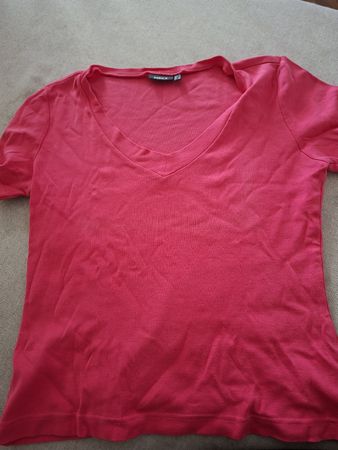Mexx Damen T-Shirt V-Ausschnitt Grösse L pink