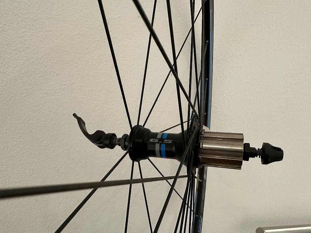 Pièces détachées: Laufradsatz Rennrad – D'occasion à Büron par IreneAnna 2