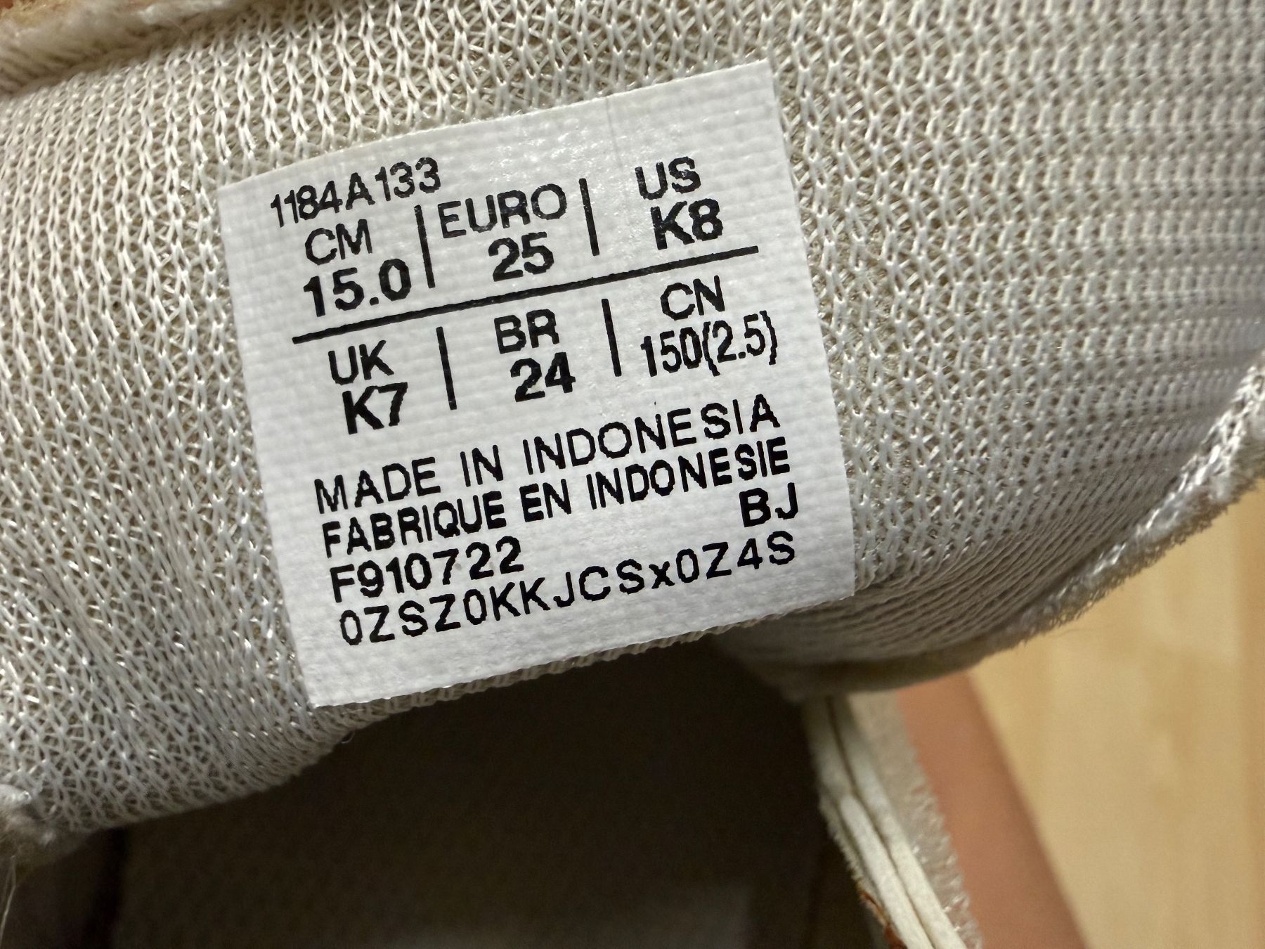 Onitsuka Schuhe für Jungen: Onitsuka Tiger Kinder-Sneaker / Halbschuhe Gr. 25 – Gebraucht aus Siebnen von dte_9kmw 5