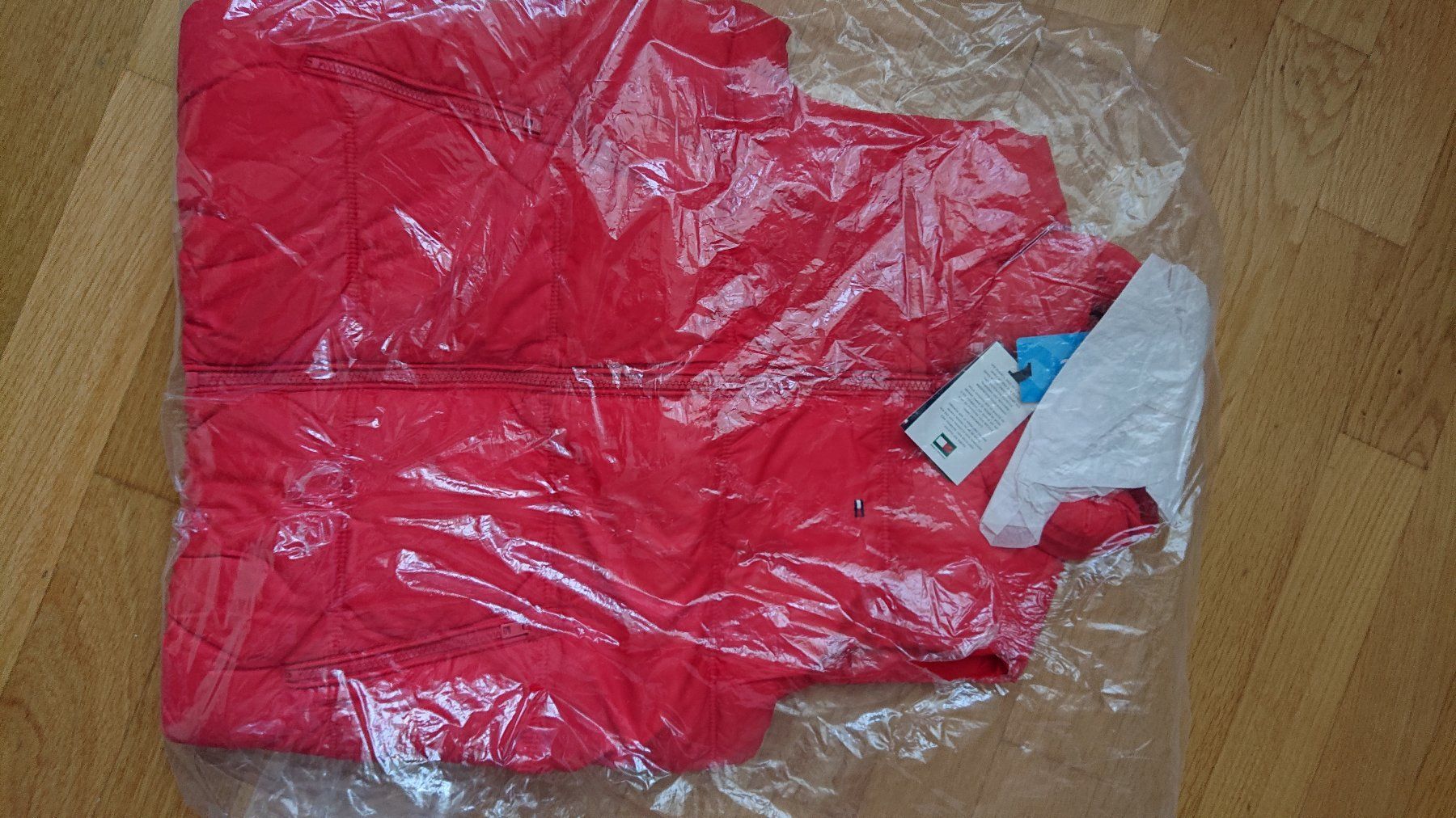 Tommy Hilfiger Altro abbigliamento per bambino: Tommy Hilfiger Jungen Solid Vest 140 – Nuovo e nell'imballaggio originale da Bottmingen venduto da Malina_Outlet 6