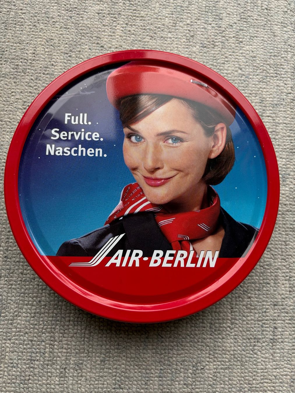 Sonstige Dekorationen & Accessoires: Air Berlin Cookies Blechdose – Gebraucht aus Uster von htm1
