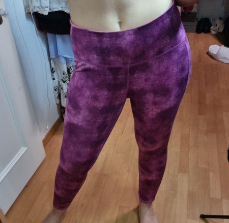 Gym Leggings Grösse L,Lila Batik-Optik