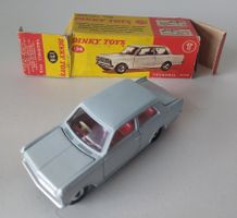 Dinky Toys 136 Vauxhall Viva