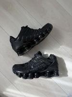Nike Shox Gr.38 Schwarz Damen Sneaker Top Zustand!