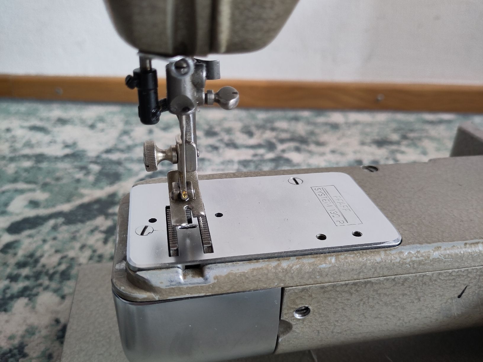 Pfaff Macchine da cucire: Pfaff 332 Automatic – Usato da Basel venduto da gonzpen 6