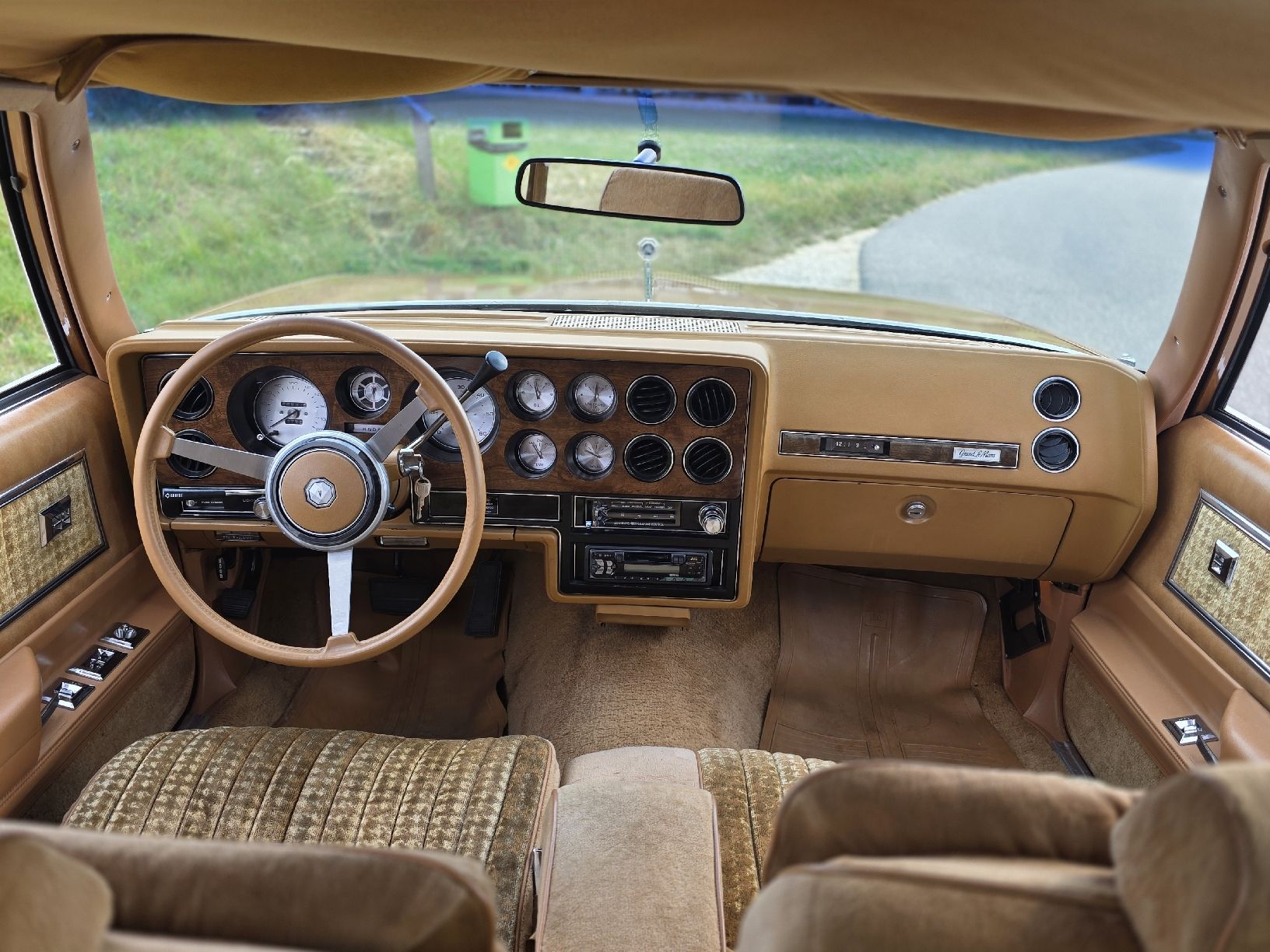 Pontiac Autos: Pontiac Grand Le Mans ab MFK – D'occasion à Pieterlen par LeroyClassicMotors 5