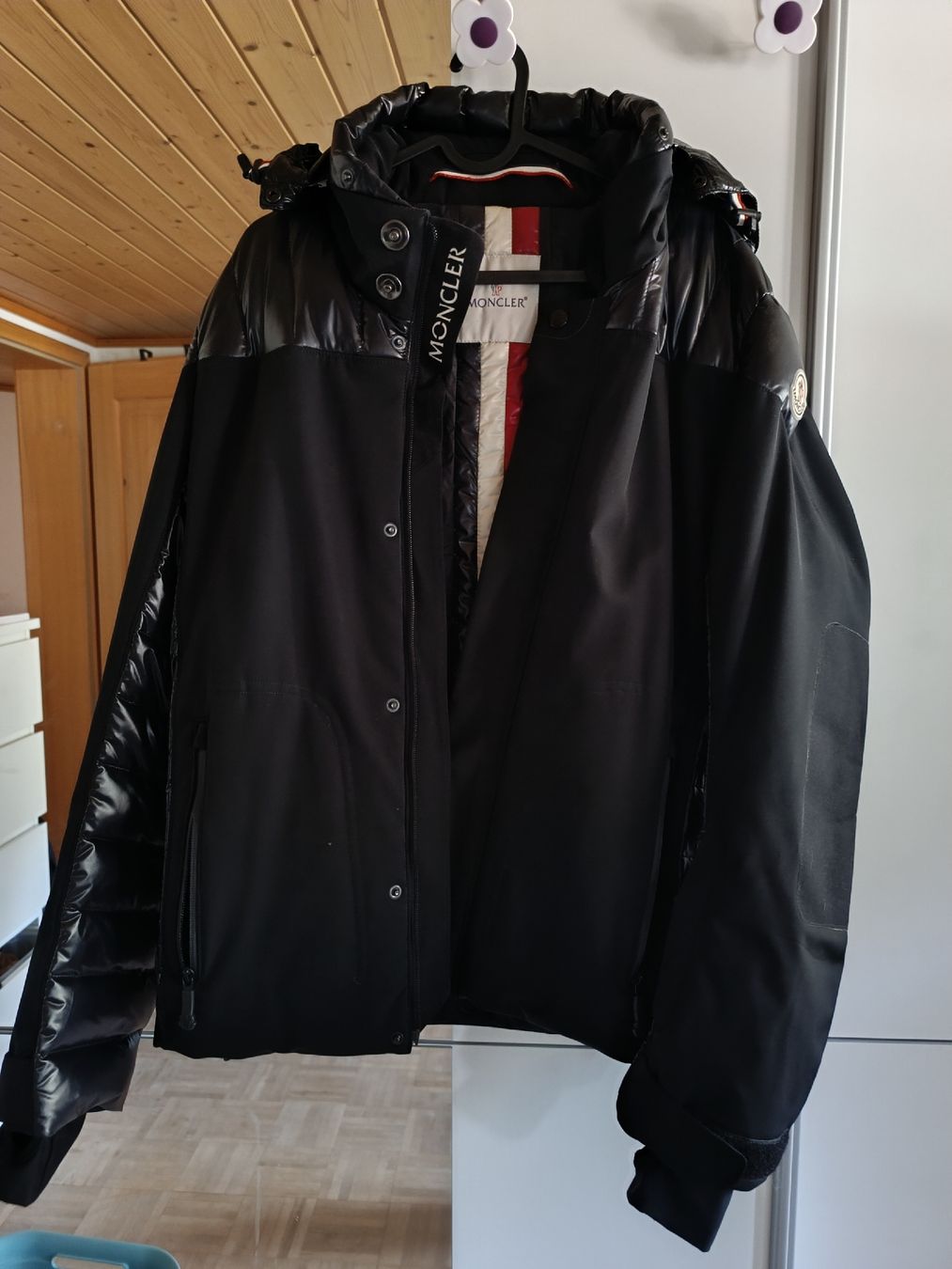 Moncler Giacche: Moncler Herrenjacke – Usato da Grengiols venduto da sarah.walpen