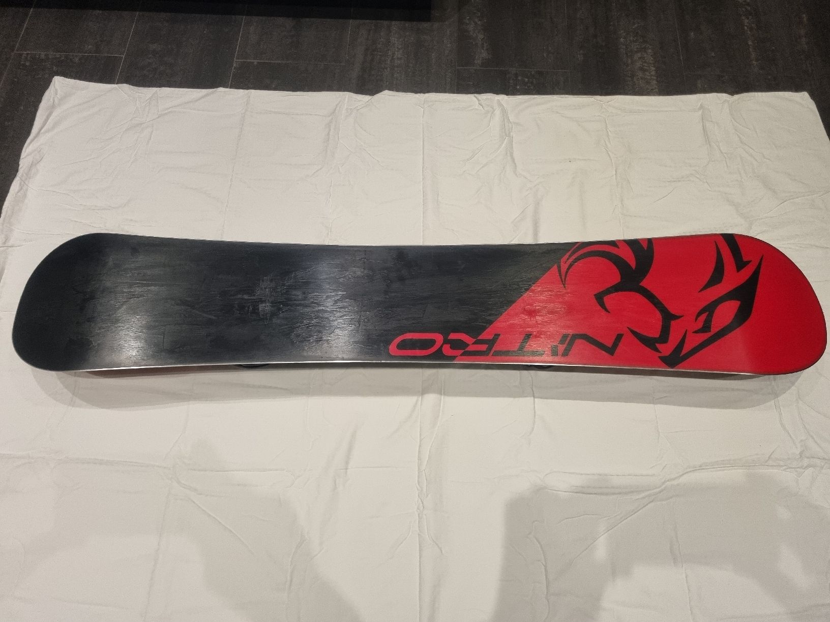 Snowboard Nitro Board: Nitro Pantera 165 Snowboard neue Salomon Bindung Freeride – Usato da Wünnewil venduto da Utan8 4