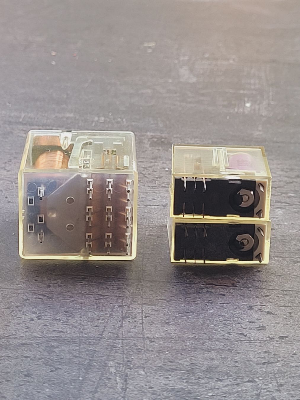 Componenti elettronici: Umschaltrelais 12V – Nuovo (secondo la descrizione) da Stachen venduto da Prio1 3