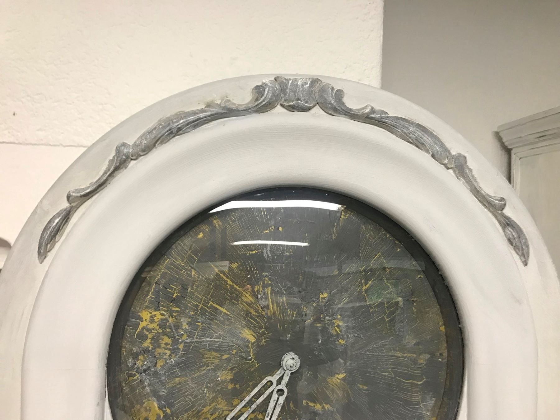 Stand- & Wanduhren: Antike Standuhr helles grau vintage (2) – Gebraucht aus Gränichen von boernies01 9