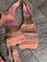 2 Mädchen Schals handgestrickt