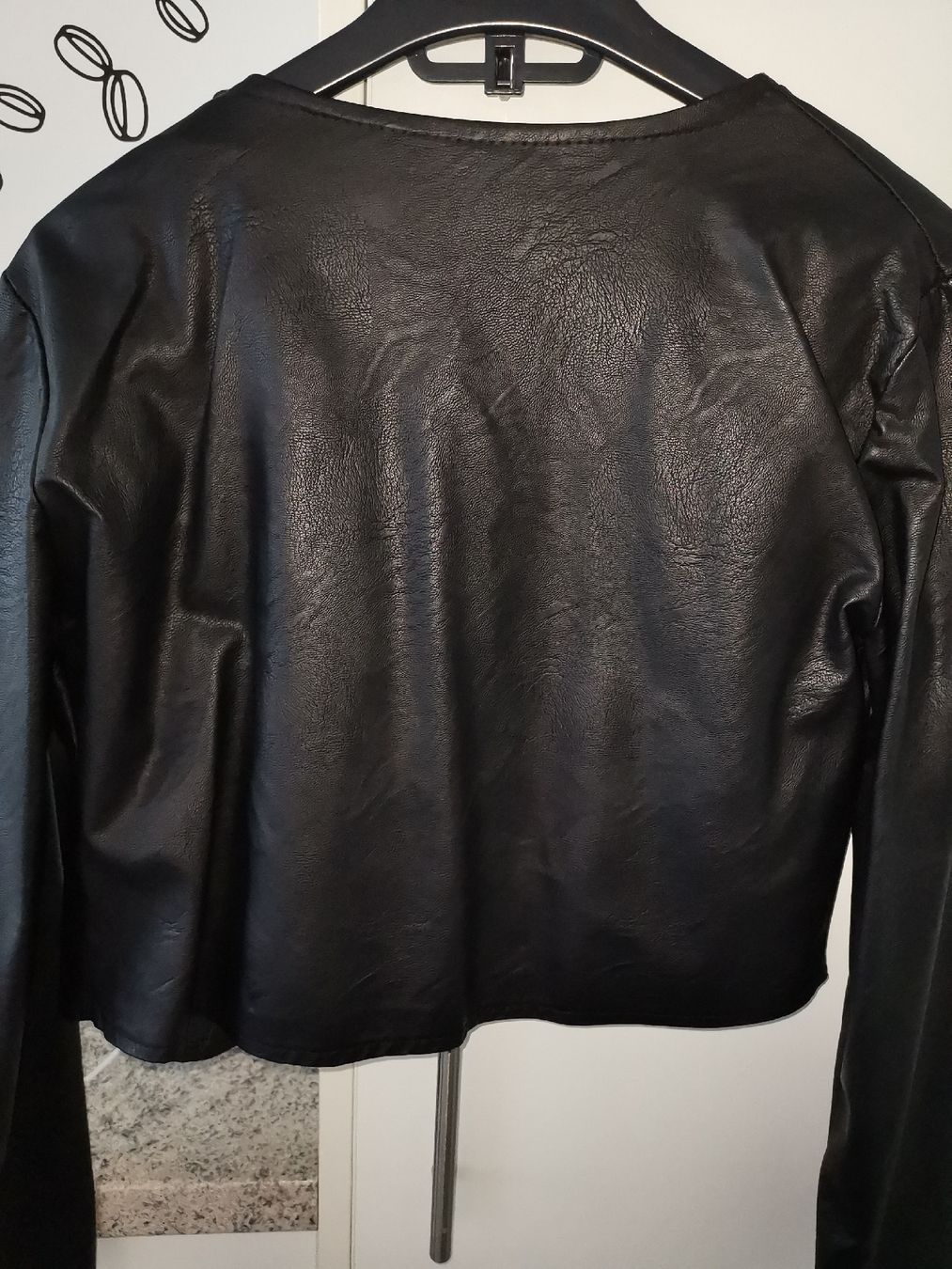 Giacche: Schwarze Jacke im Leder Look - One size – Nuovo (secondo la descrizione) da basel venduto da lupettone 2