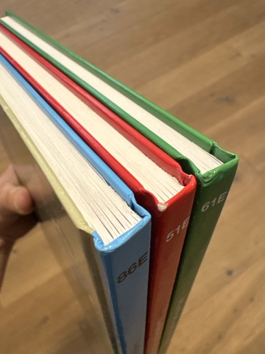 Libri: 3 Globi Books in English – Nuovo (secondo la descrizione) da Zug venduto da axx3l 3