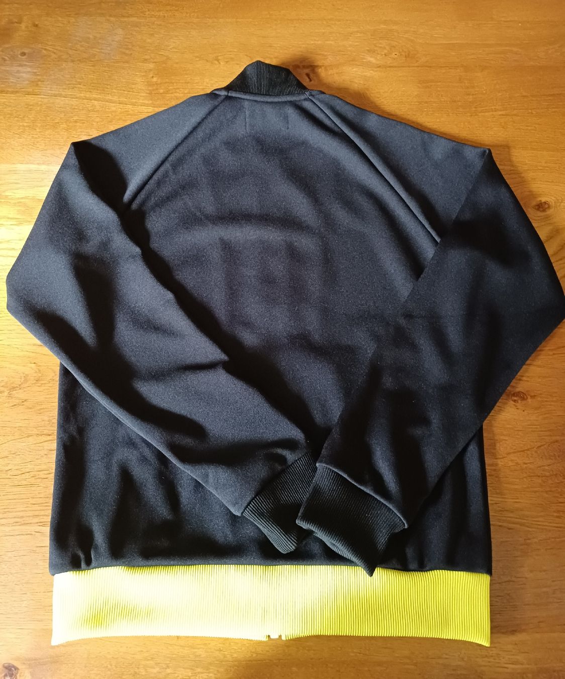 Fred Perry Giacche: ++ FRED PERRY Zip Jacke Gr. S ++ – Nuovo (secondo la descrizione) da Kreuzlingen venduto da jen_xdg7 5