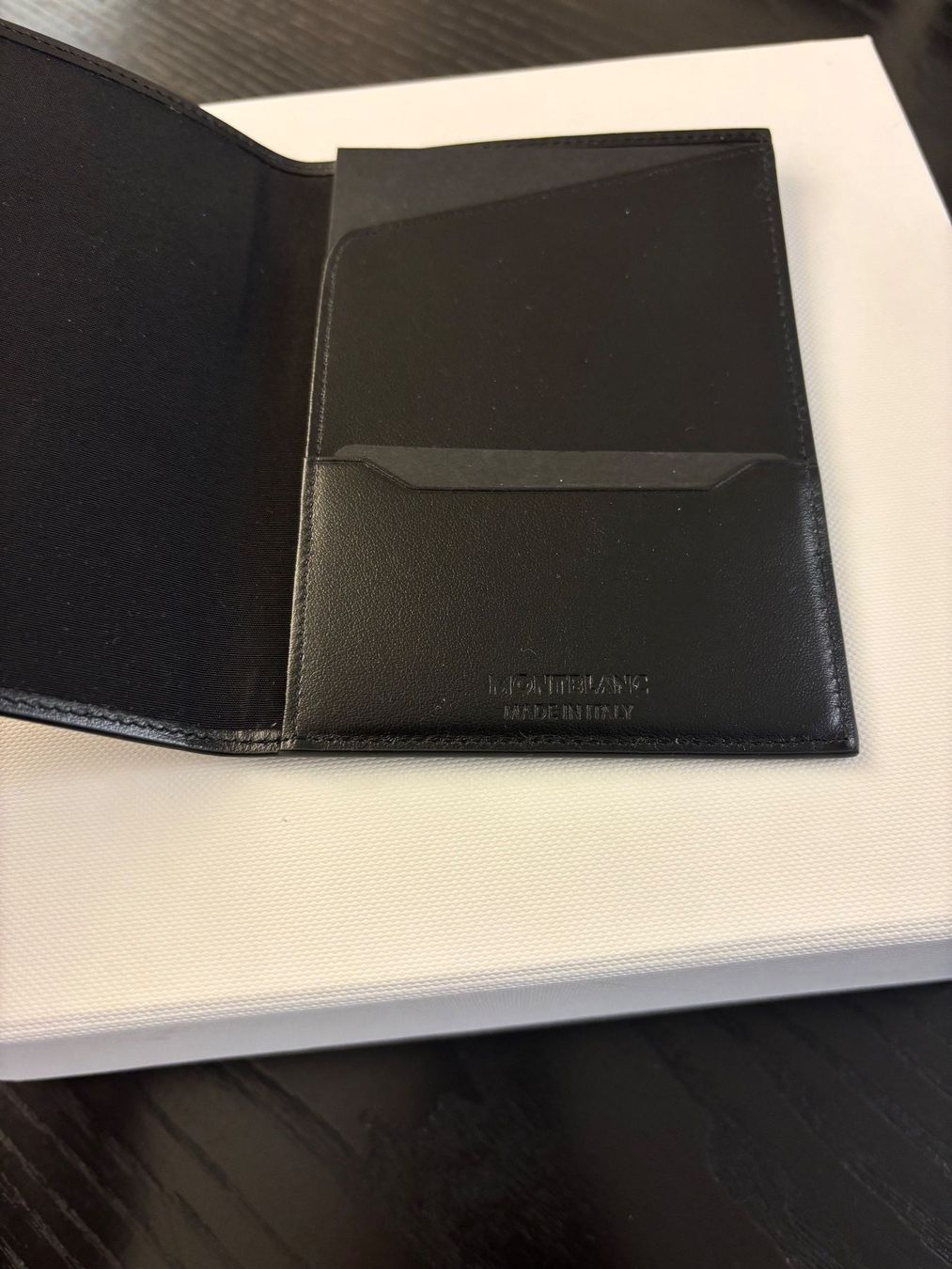 Montblanc Autres vêtements & accessoires: Montblanc Passetui – Neuf (Voir description) à Solothurn par Joelle20