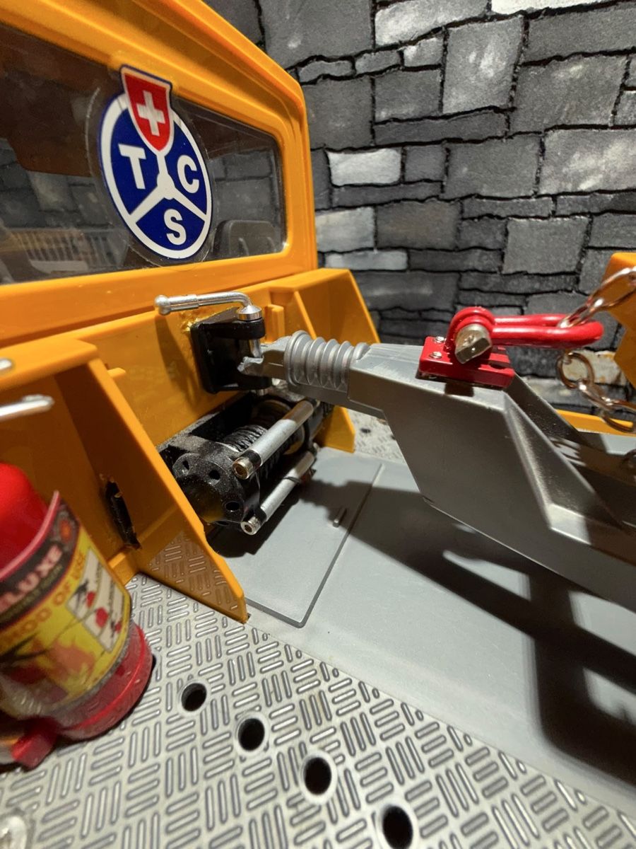 Modellismo RC: RC Abschlepper  – Usato da Altdorf UR venduto da modellbau-widmer 9