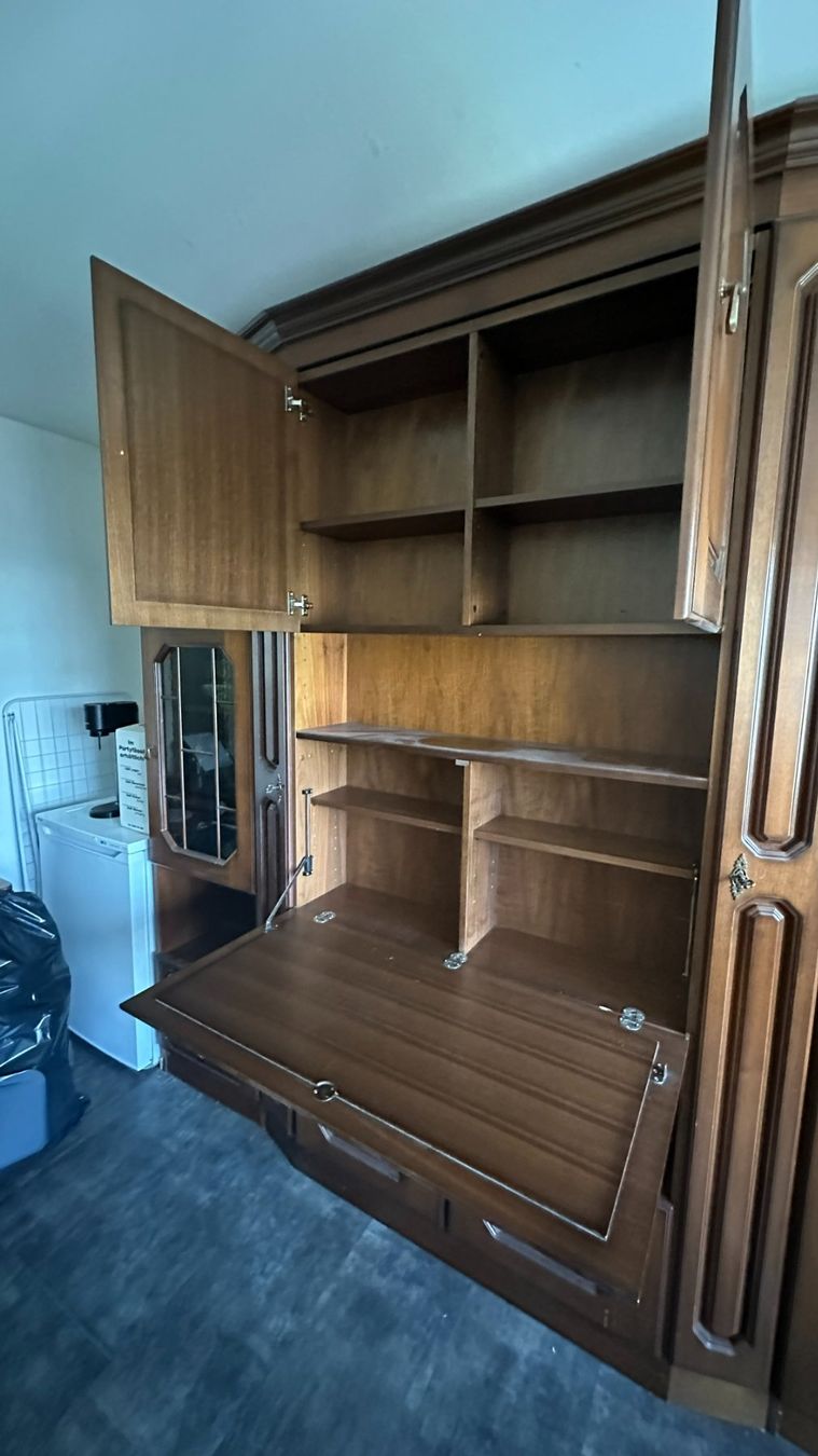 Armoires: Bettschrank Holz braun gebraucht – D'occasion à Basel par Rstoessel 3