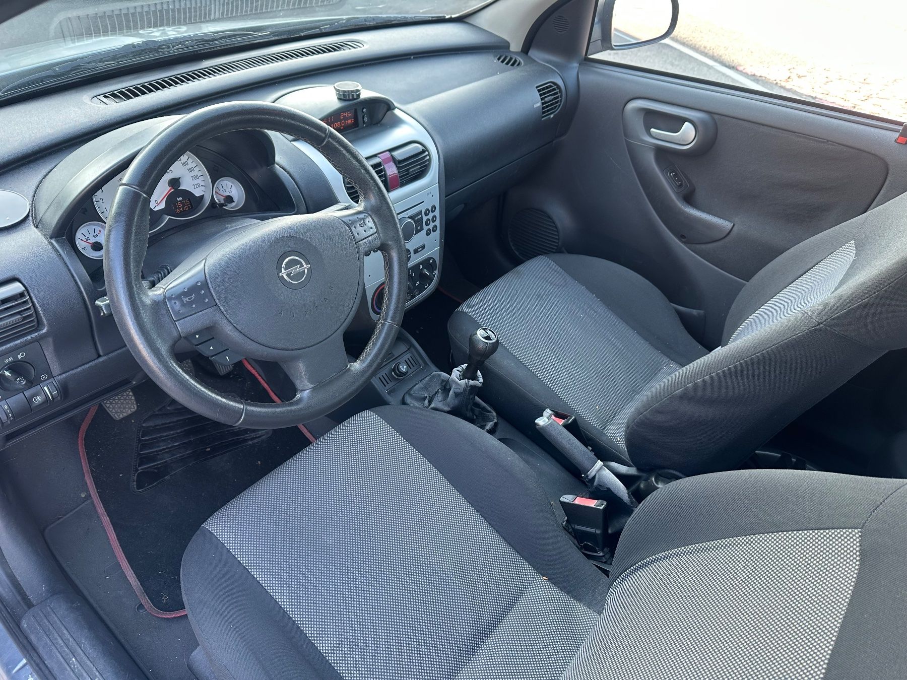 Opel Automobili: Opel Corsa 1,2///klima/// – Usato da Pfäffikon SZ venduto da Ami_ble 6