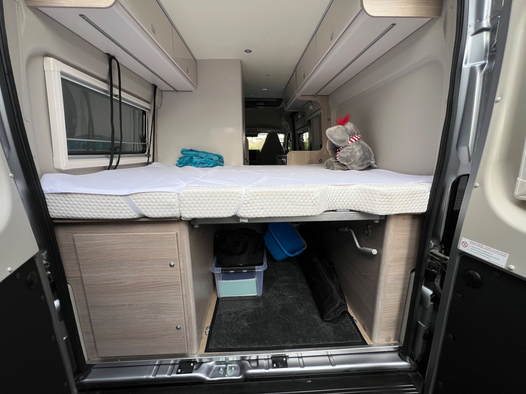 Bürstner Veicoli da campeggio: BÜRSTNER Camper C 600  Mit Garantie !Neuwagen! – Usato da Blumenstein venduto da reg_8ybn 2