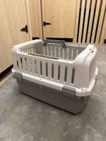 Caisse de transport rigide pour chien / chat