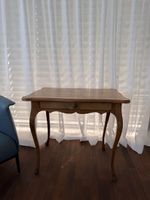 Vintage Schreibtisch / Beistelltisch – Louis-XV-Stil