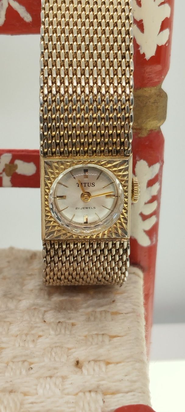 Orologi: Montre Titus – Usato da La Chaux-de-Fonds venduto da jac_9llg