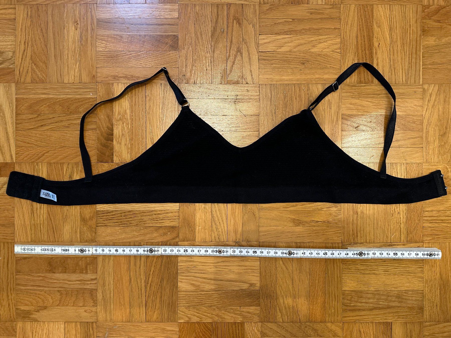 Altra biancheria intima: Schwarzer Bralette Top Gr. M NEU – Nuovo e nell'imballaggio originale da Winterthur venduto da nelead