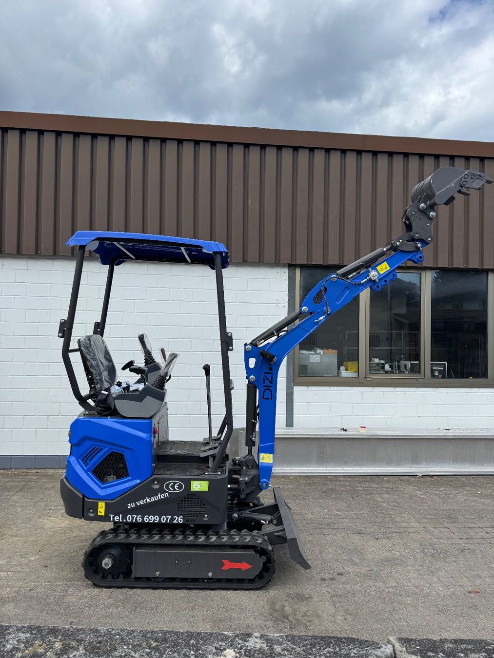 Escavatori: Bagger 1.2T GANZ NEU – Nuovo e nell'imballaggio originale da Biel/Bienne venduto da inf_p8rh 3