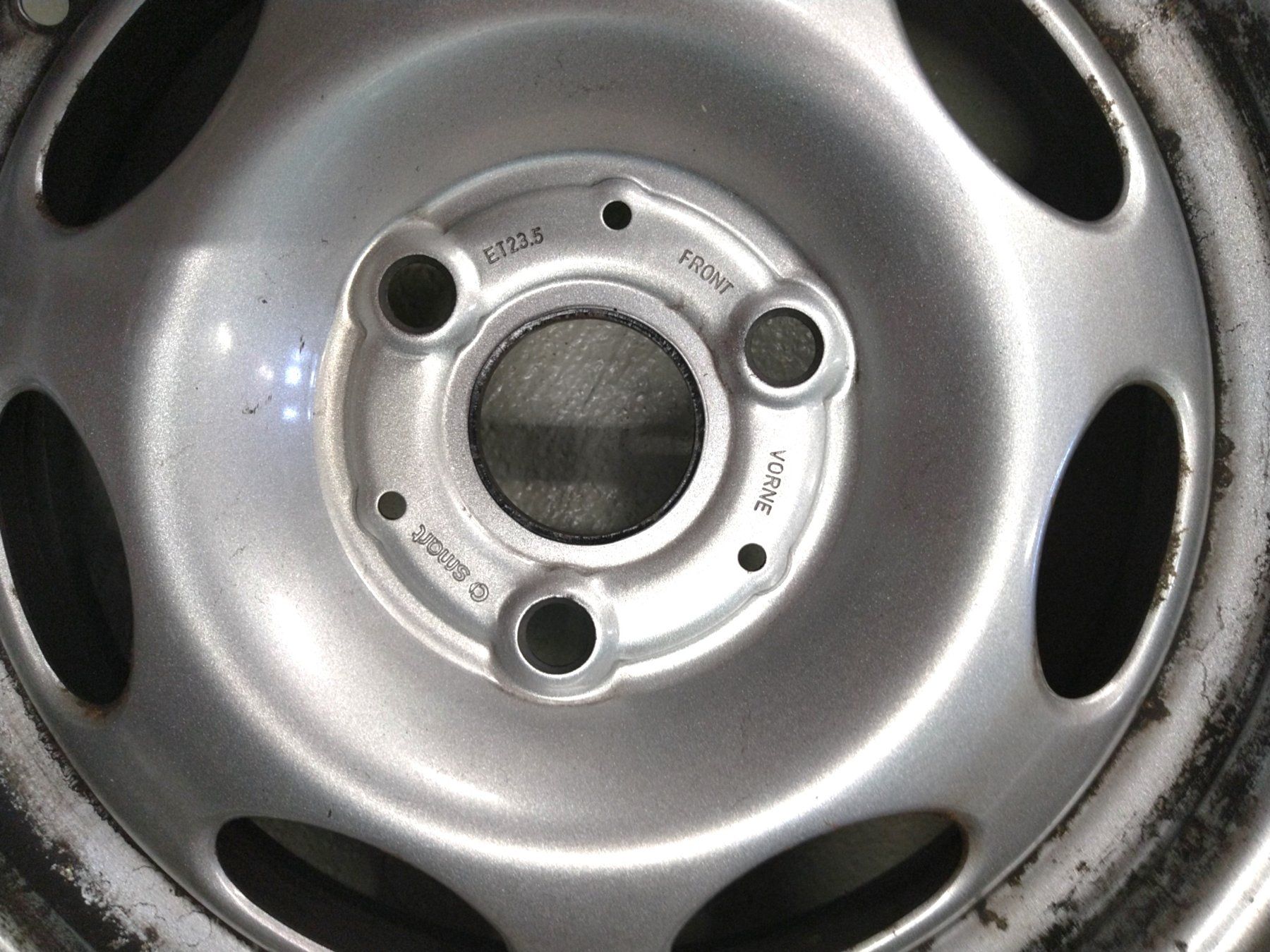 Smart Cerchioni: Felgen Smart fortwo 451 – Usato da Schwarzenburg venduto da brocki101 2