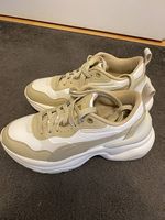 Puma Sneaker, Gr. 39 wie neu