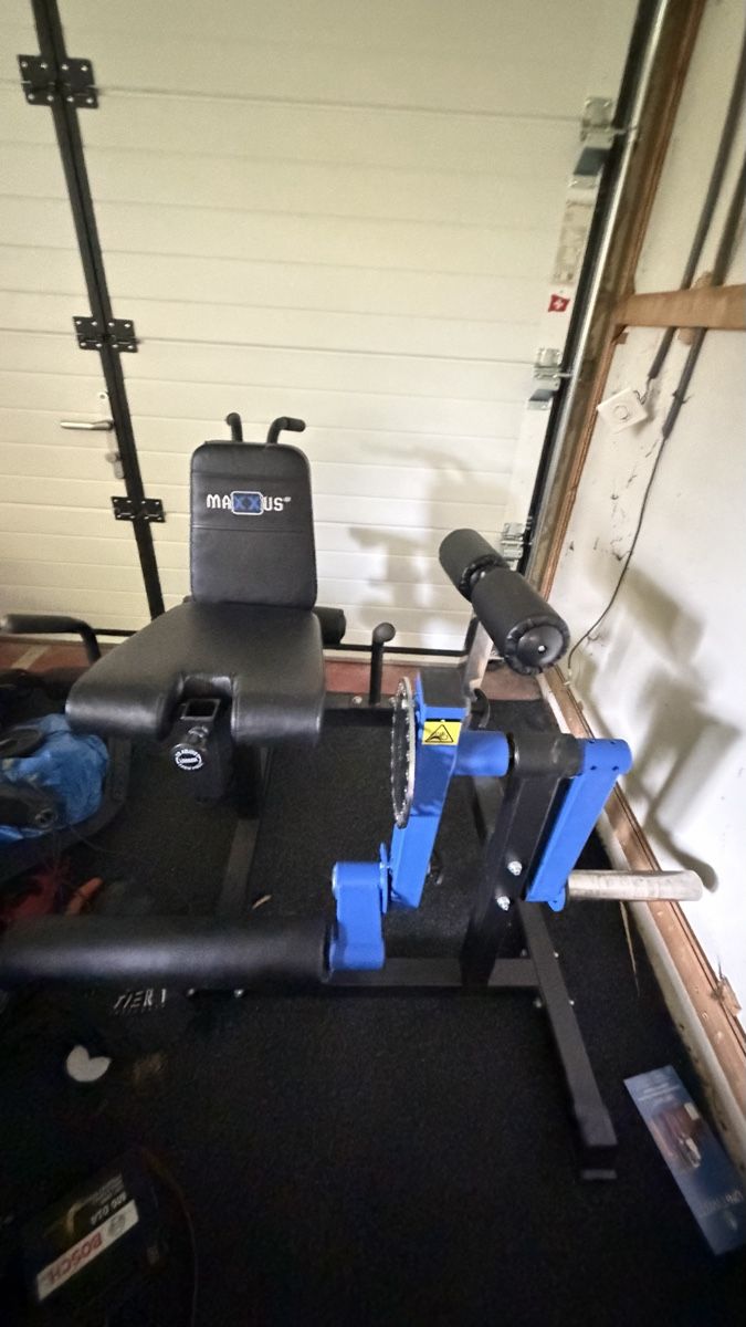Maxxus Hometrainer: Maxxus Multi Trainer Pro Beinmaschine – Gebraucht aus Dietikon von cubalibrez01